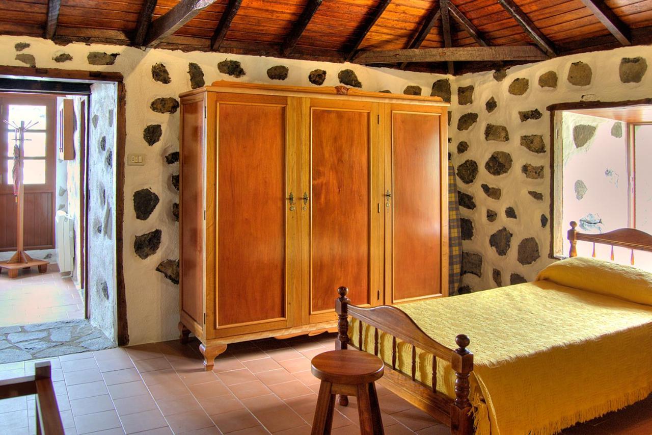 Holidaynorthtenerife Casa Rural Montiel Icod De Los Vinos Kamer foto